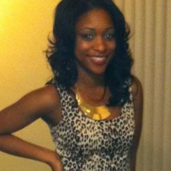 Meet your Posher, Kaybee - Picture 1 of 1